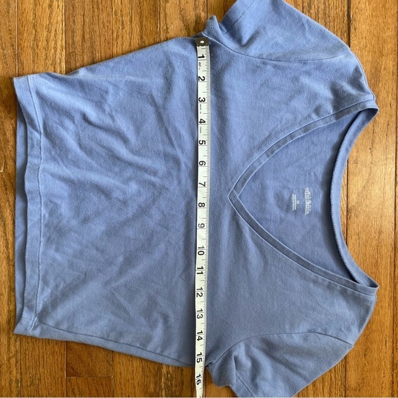 Wild Fable Tee Bundle | Blue tee: size medium and Pink Cropped Tee: size small - Picture 4 of 7